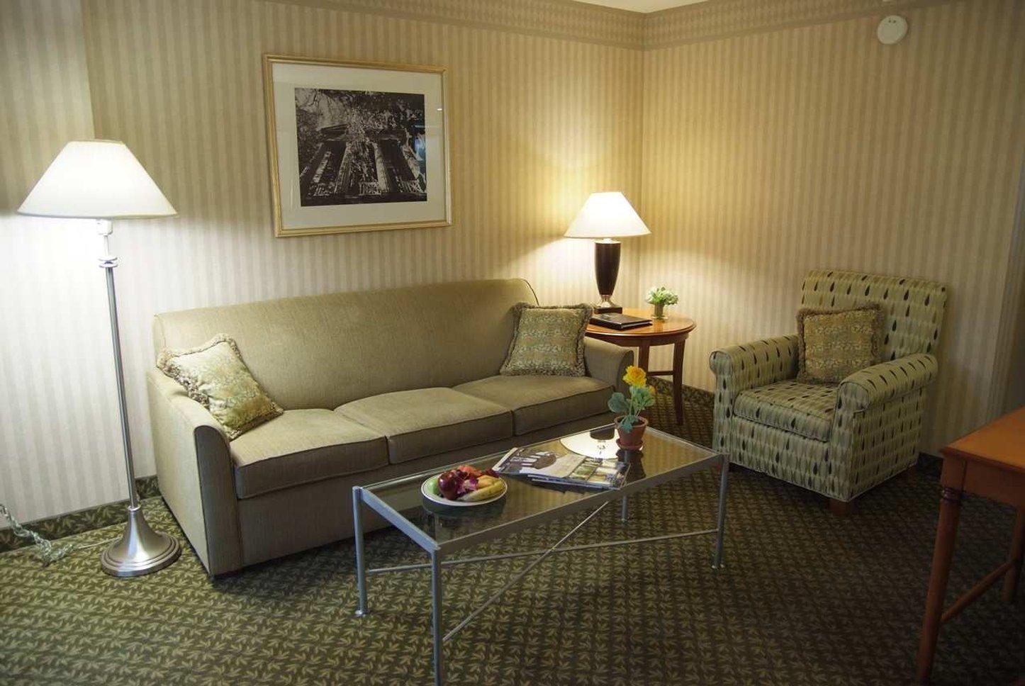 Embassy Suites Newark - Wilmington/South Bagian luar foto